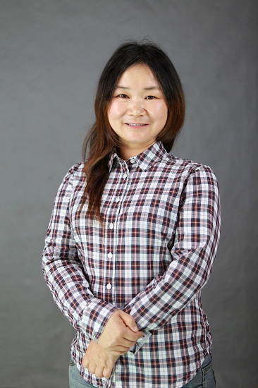 尹泓 1 - 副本.JPG